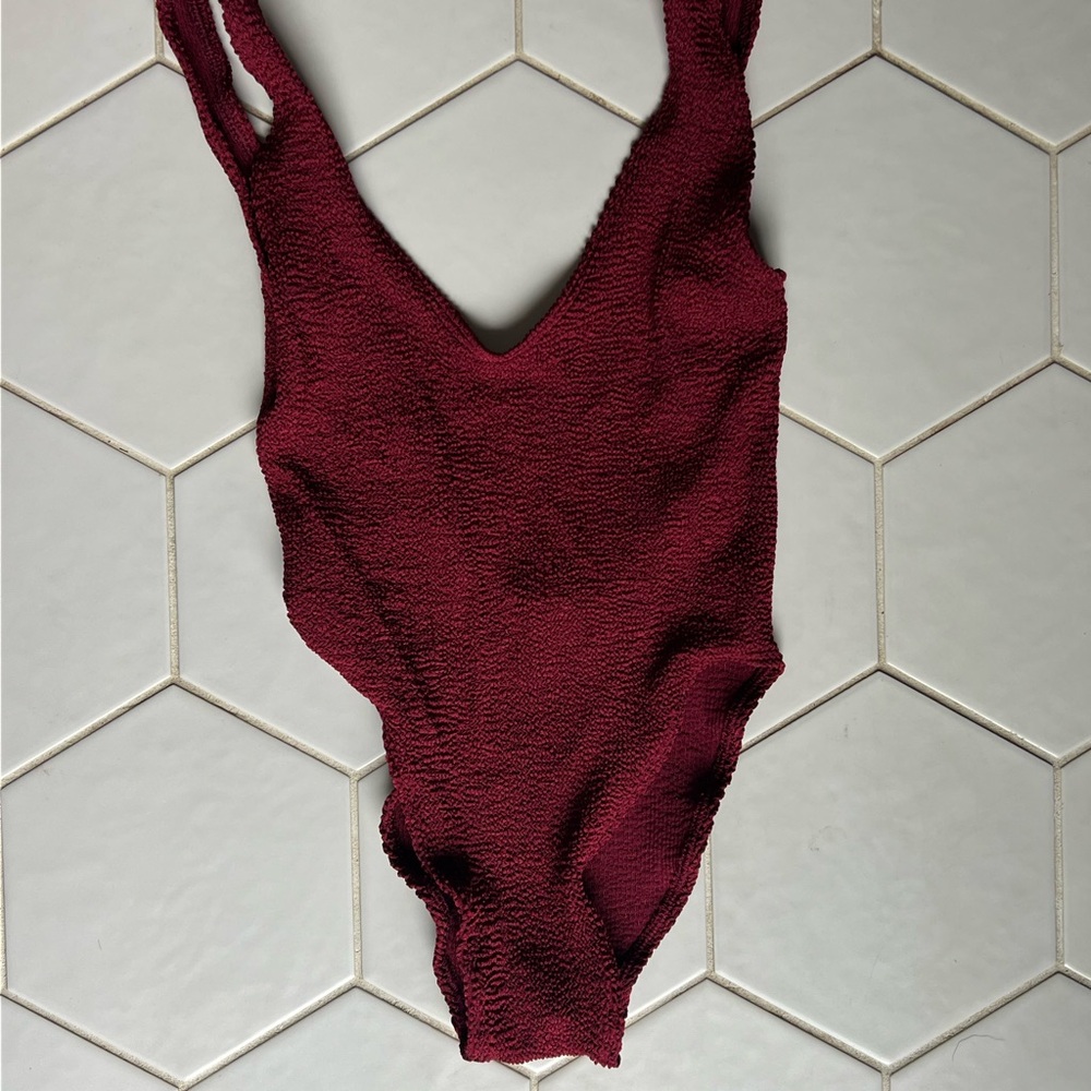 Women’s Textured One-Piece Swimsuit in Burgundy